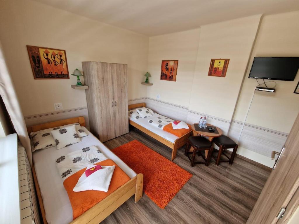 Irena - Quarto Familiar Com Vista Montanha