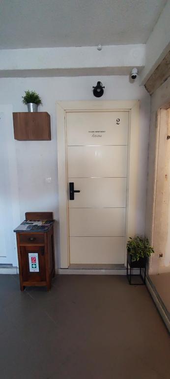 Studios Kadena Trogir - 18th century stone house - Apartamento De Estudio