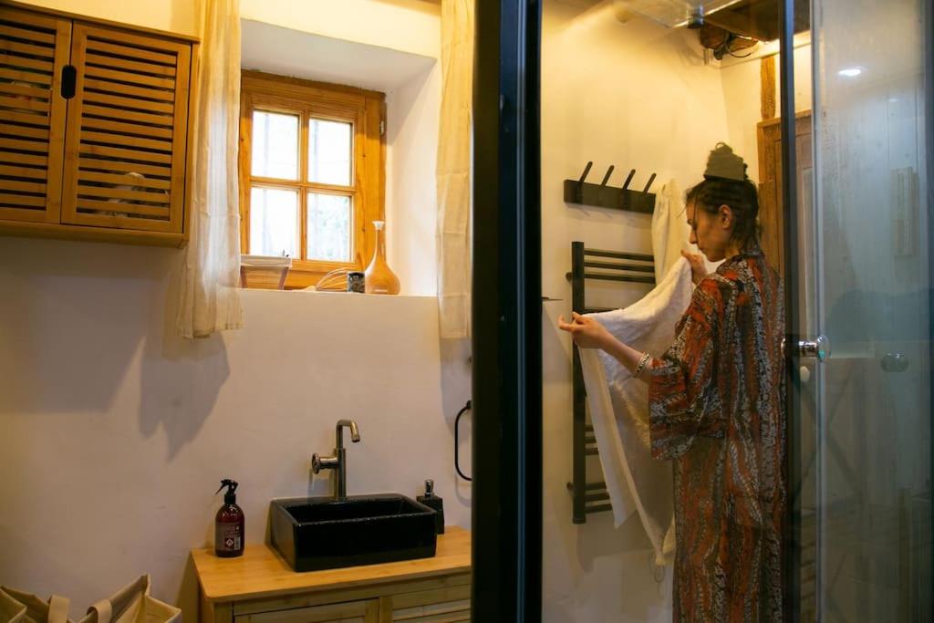 Kuchyňa alebo kuchynka v ubytovaní La Maison du Bonheur & Spa