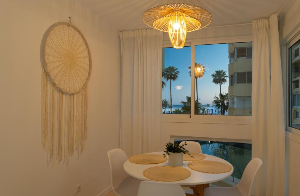 Fotografie z fotogalerie ubytování Appartement en front de mer v destinaci Marbella