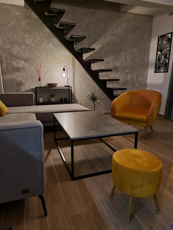 Apartments Vraneš Tivat - Deluxe Family Suite
