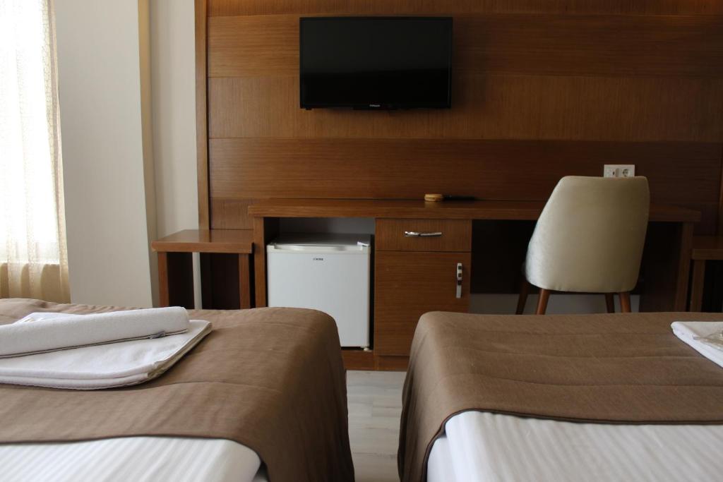 TOPCUOĞLU GRAND OTEl - Triple Salle Standard