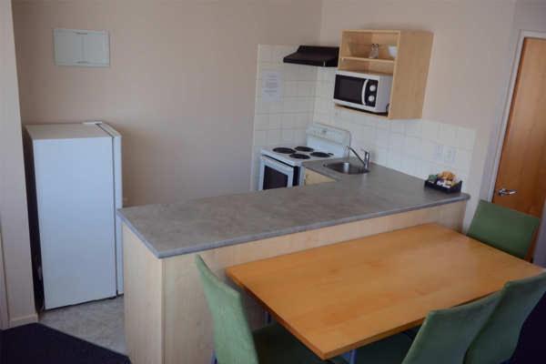 Victoria Court Motor Lodge - Free Parking - Resim 12