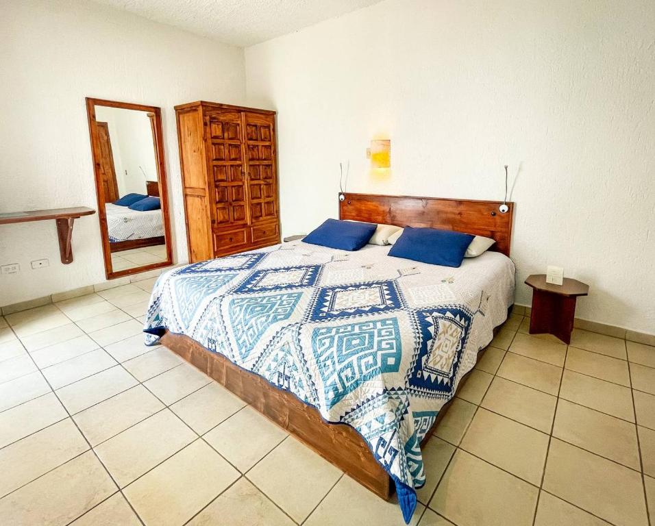 Hotel Allende - Cuarto King
