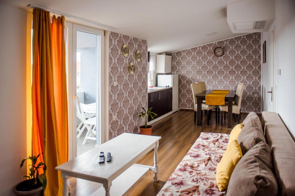 Apartments Joja - One-Bedroom Apartment