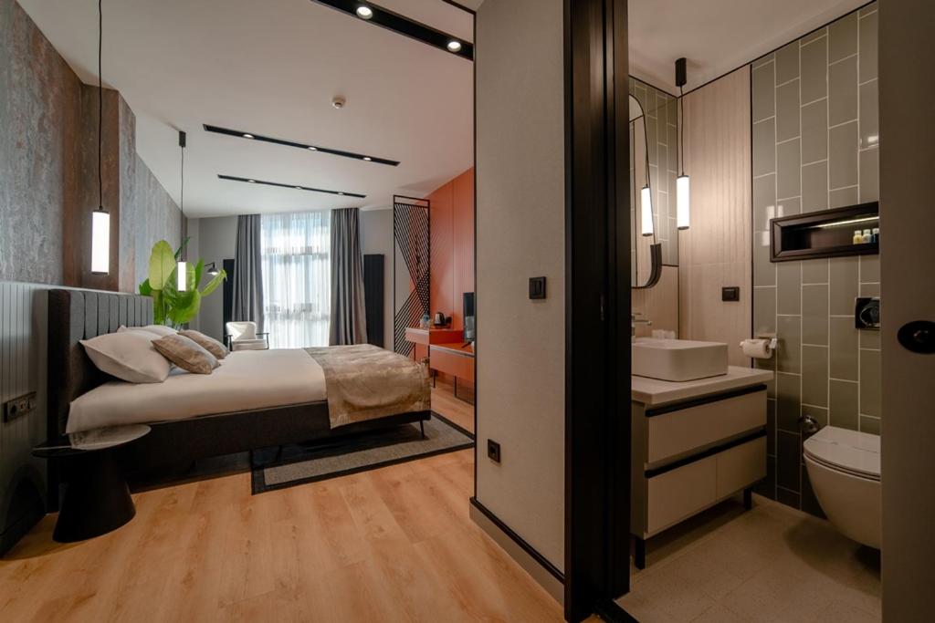 Dostyk Business Hotel - Suite