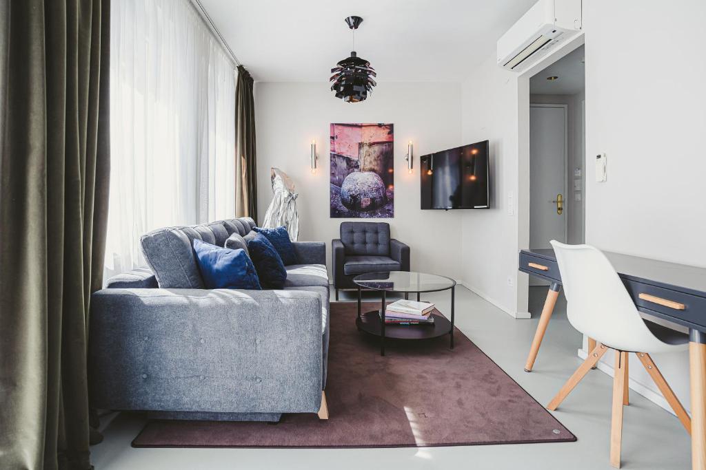 HeyMi Apartments Mondschein - Studio With Balcony