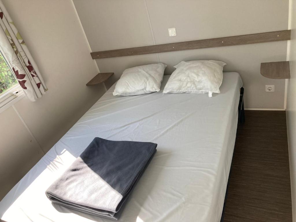 Fotografia z galérie ubytovania Mobile home 3 chambres Camping Cœur de Vendée 3 étoiles v destinácii La Boissière-de-Montaigu