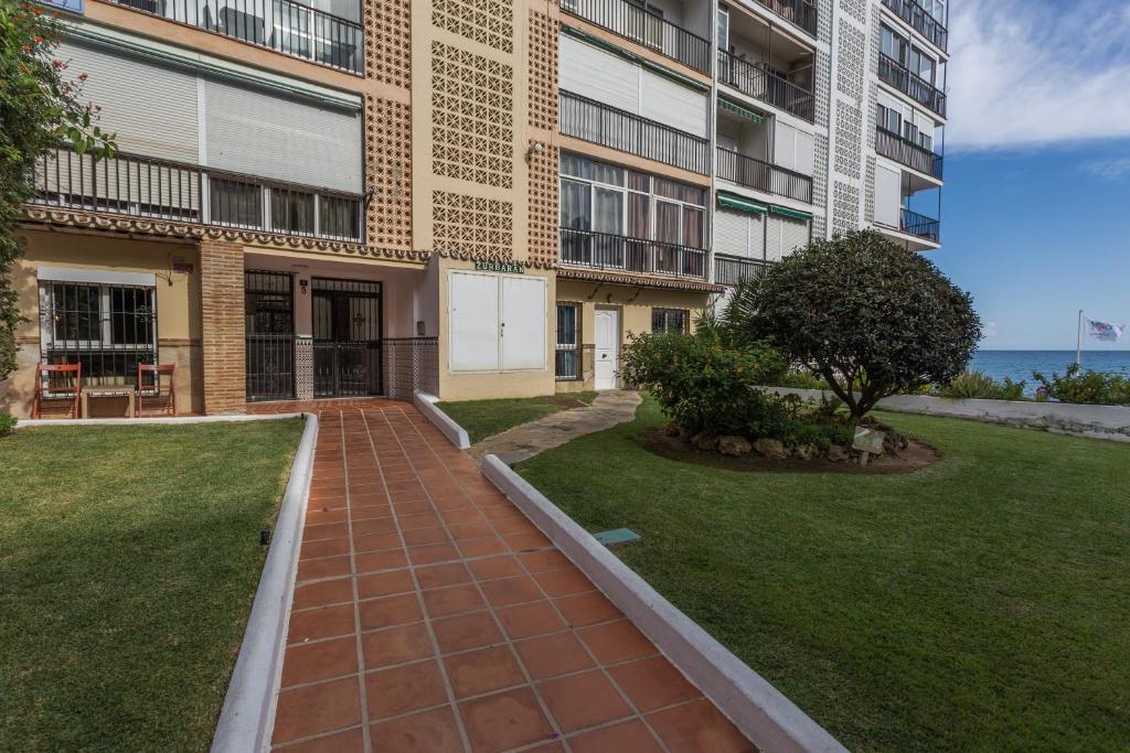 Budova, v ktorej sa apartmán nachádza