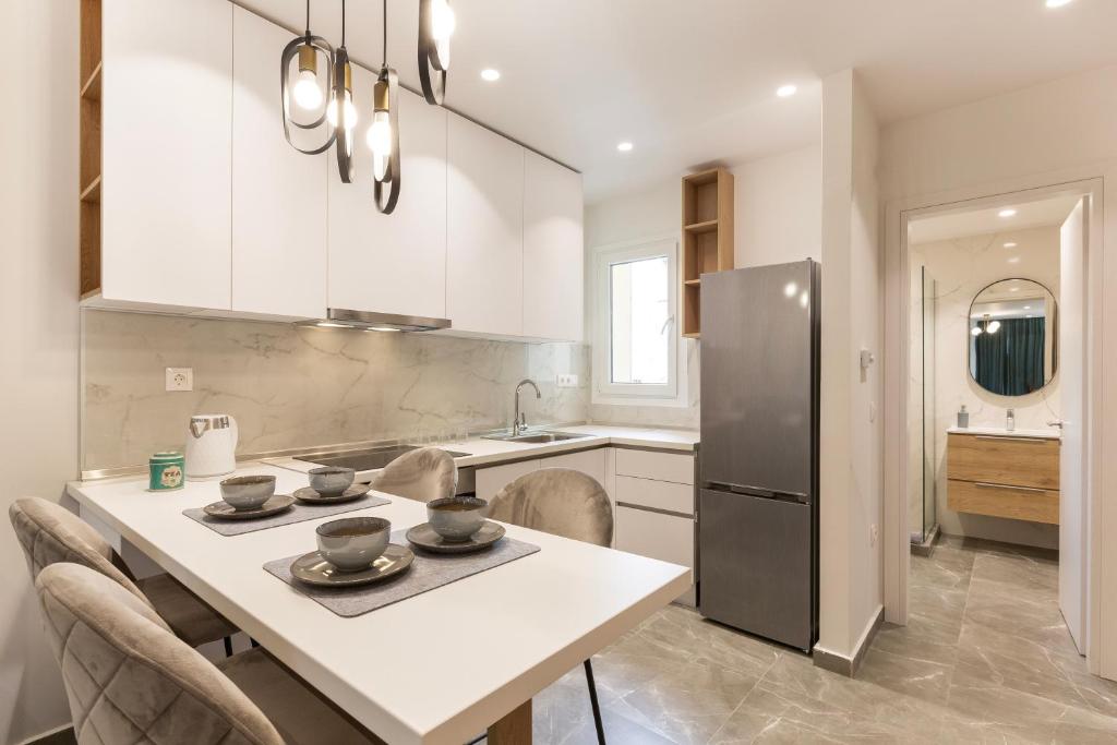 The Caravan Apartments - 12