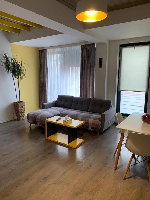 Teodoroiu nr. 5 - Resim 18