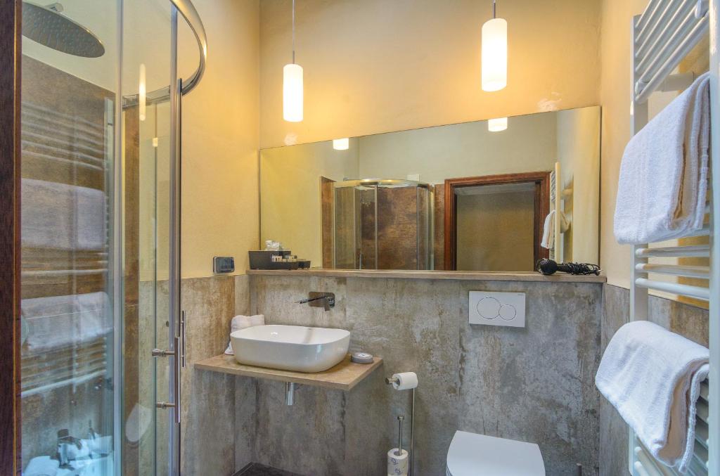 A bathroom at Villa Rinascimento Depandance