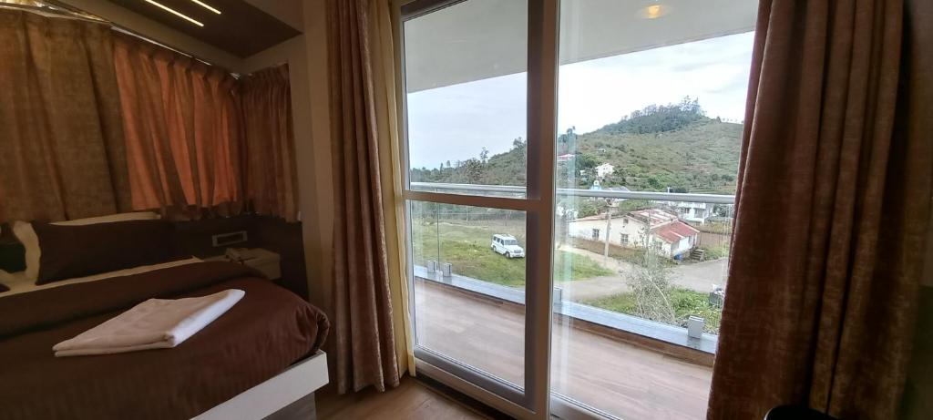 Salora Kodai - Salle Familiale Avec Vue Sur La Montagne
