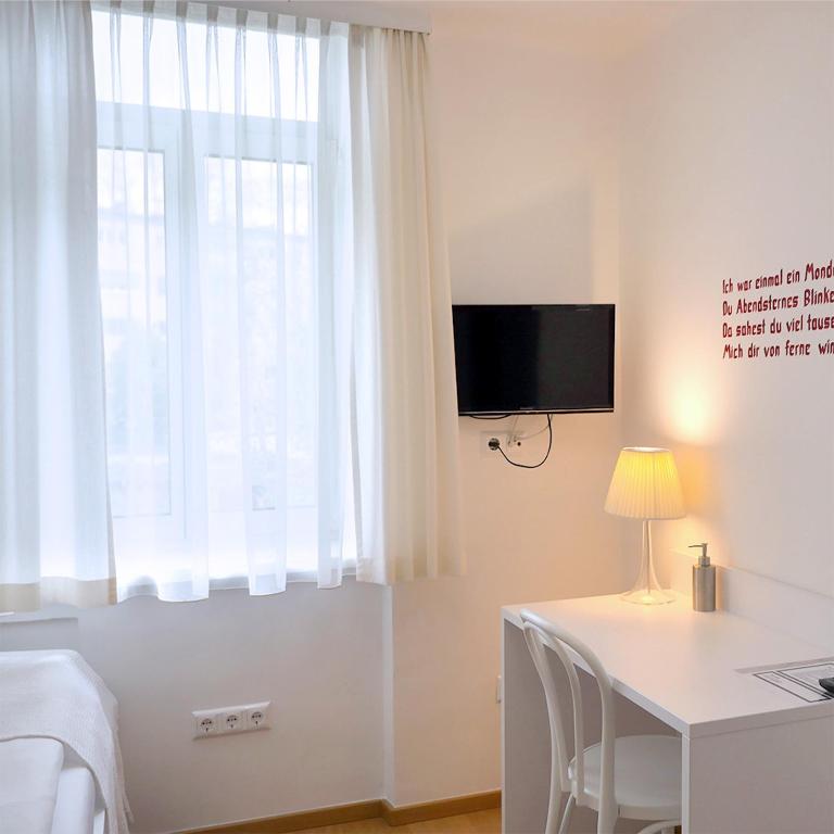 Hotel Villa Rückert - Resim 35