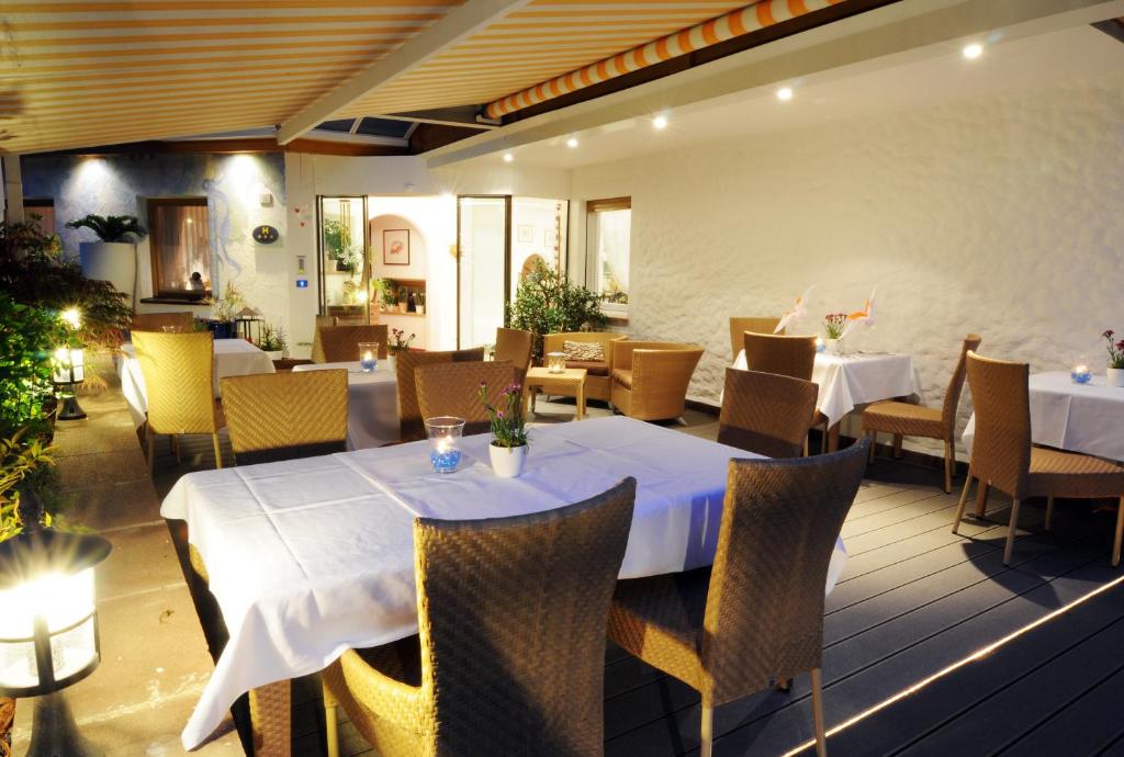 Restaurace v ubytování Hotel FleurAlp