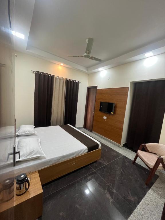 HOTEL CASIO, Bathinda Updated 2023 Prices