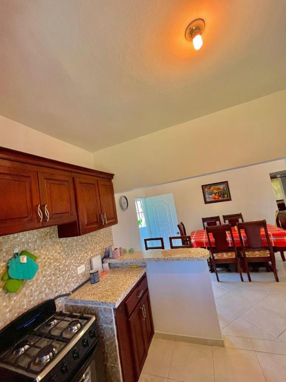Kuchyň nebo kuchyňský kout v ubytování Tropical Bonilla Home