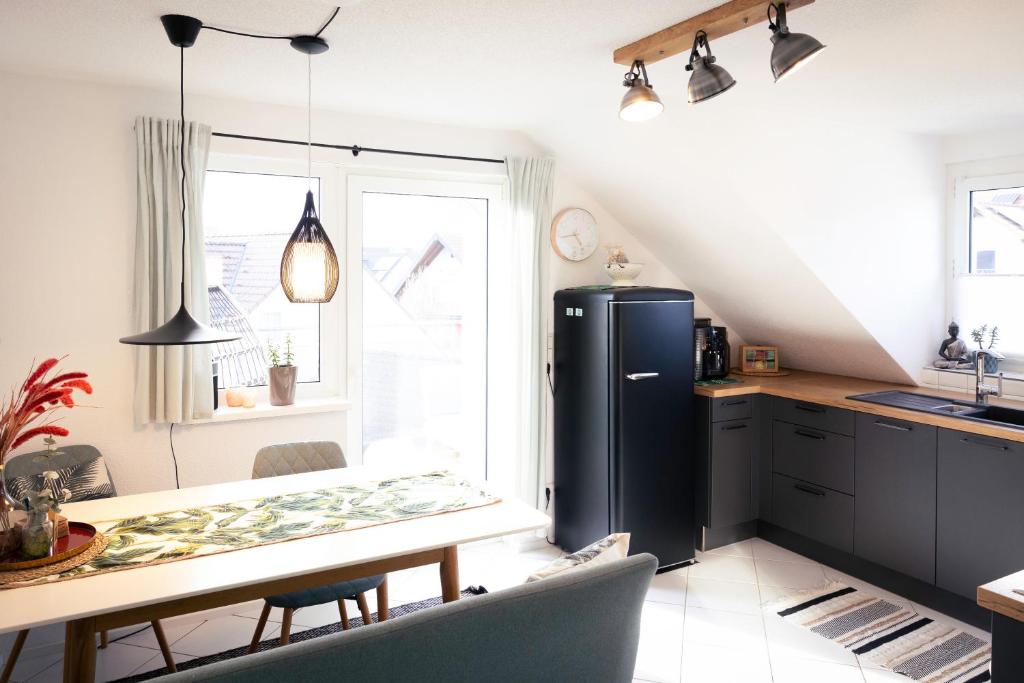 Sohana Lifestyle Apartments I Leilani's & Saskia's Home I Rust - 2