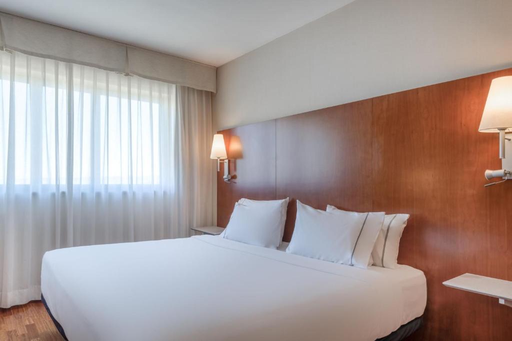 AC Hotel Alcalá de Henares by Marriott - Room King Superior