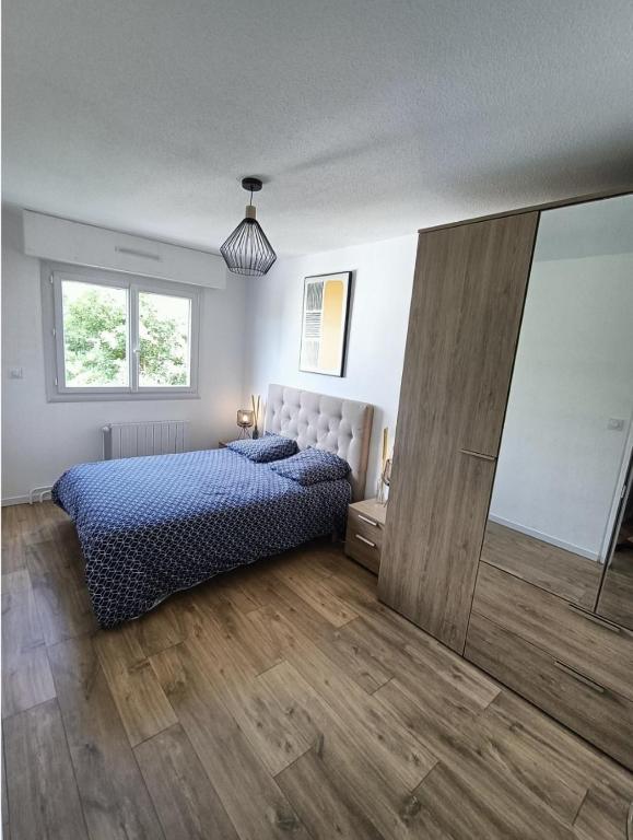Fotografia z galérie ubytovania Appartement sans vis à vis à 2 min de la rocade v destinácii Rennes