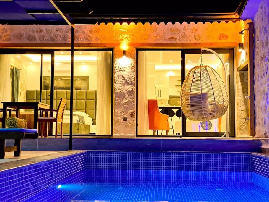 Deniz manzaralı Balayı Villası 2~