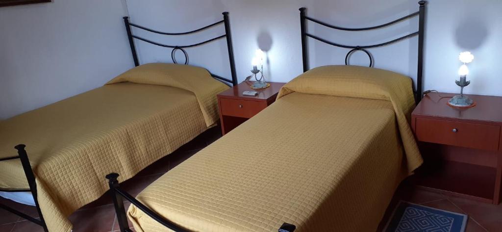 B&B I Menhir - Two-Bedroom Chalet