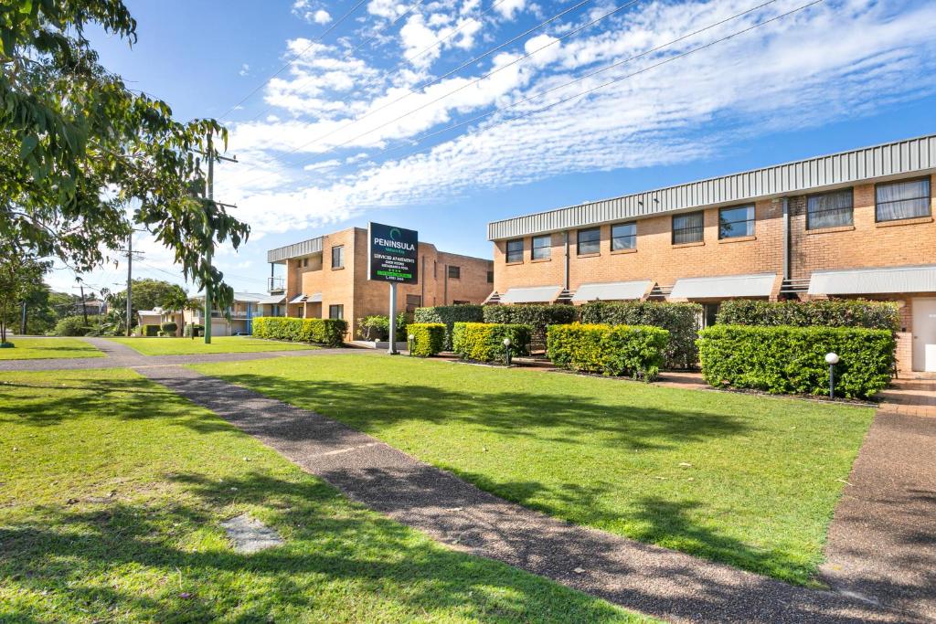 Zahrada ubytování Peninsula Nelson Bay Motel and Serviced Apartments