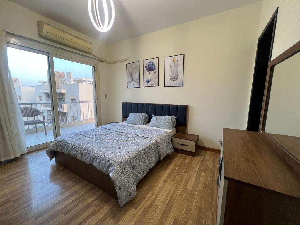 3 bedrooms apartment in sheik zayed, Sheikh Zayed (updated prices 2024)