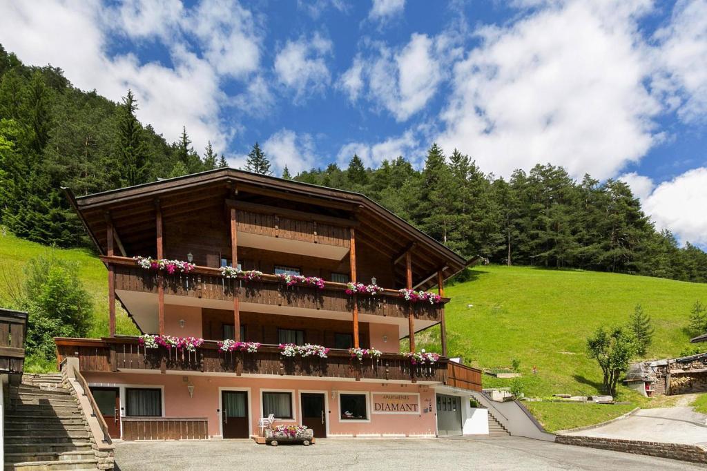 Fotografia z galérie ubytovania Cosy flat Diamant in Santa Cristina v destinácii Santa Cristina in Val Gardena