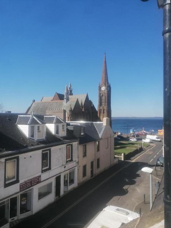 Lighthouse Apartment, Largs (updated prices 2024)