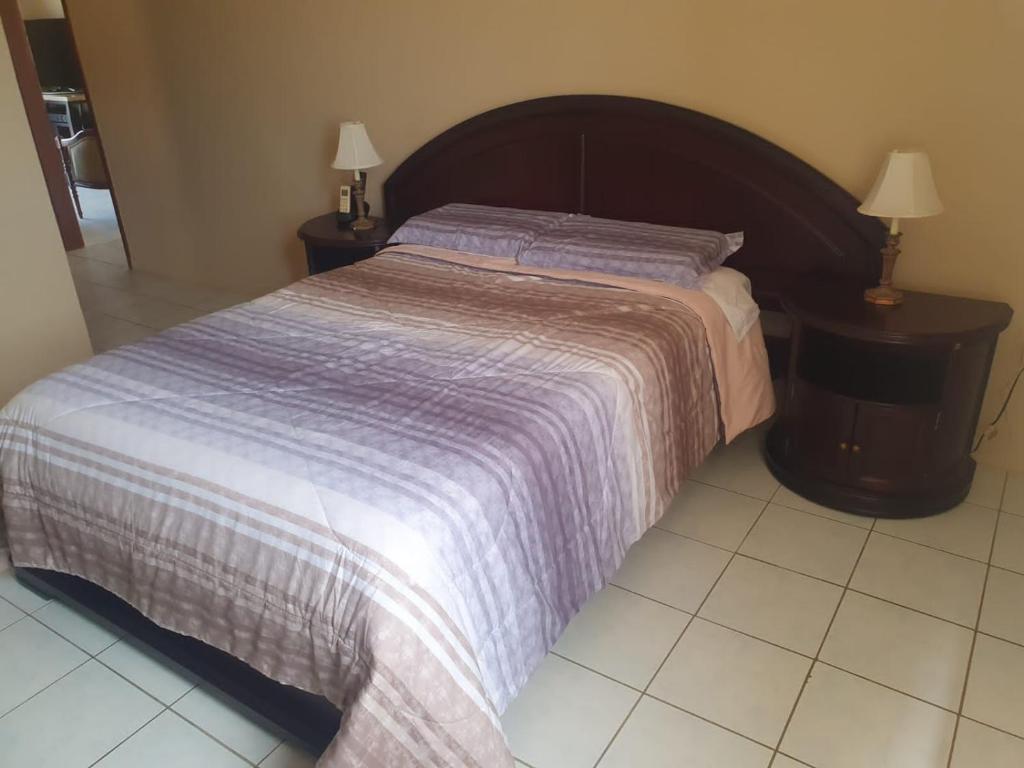 DESPARTAMENTO DISFRUTA