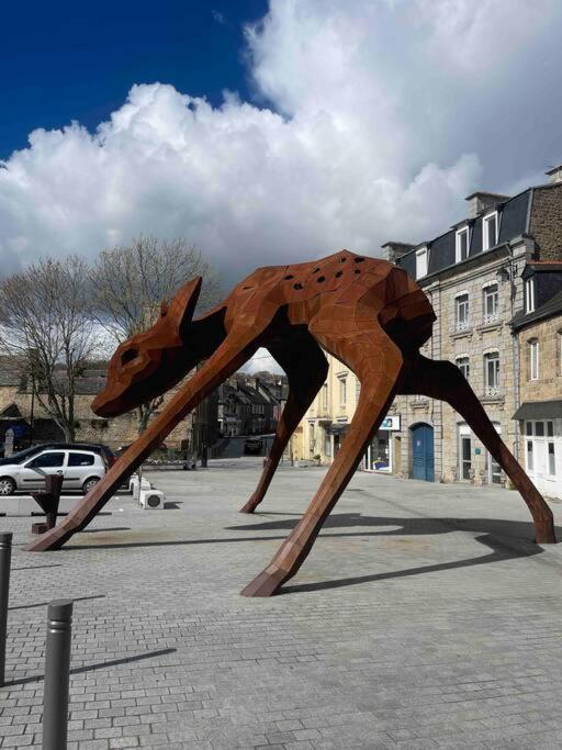 Fotografie z fotogalerie ubytování La douce chambrée de Guingamp v destinaci Guingamp