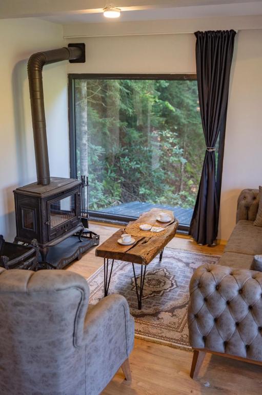 Montana Suite Bungalows - 11