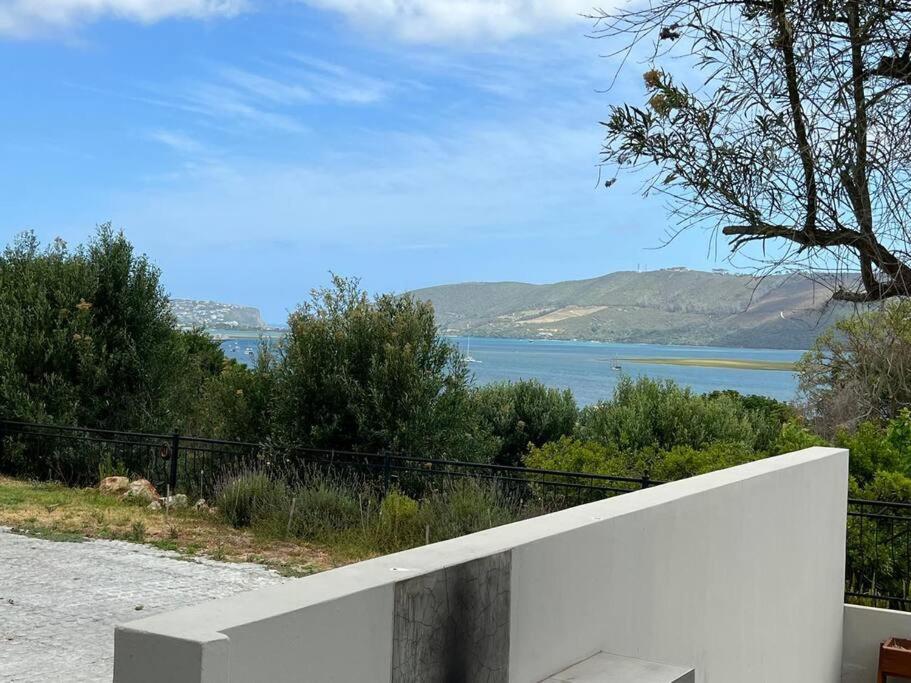 Modern 2 Bedroom Solar Powered Condo with Amazing Lagoon Views - Image 25