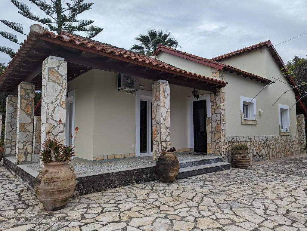 Budova, kde se vila nachází