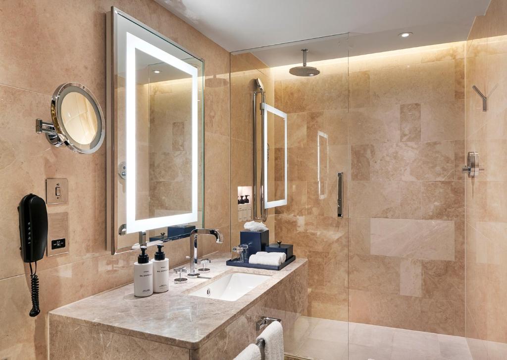 InterContinental London Park Lane by IHG - Resim 31