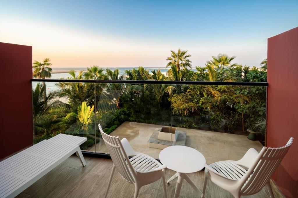 voco Dubai Monaco, the Heart of Europe by IHG - Resim 45