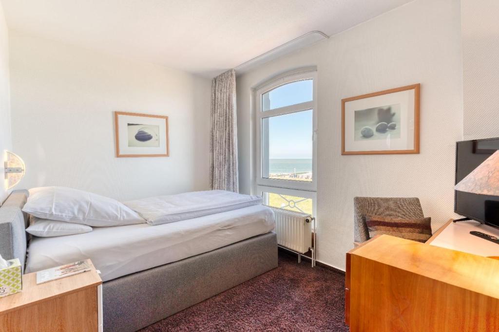 Postel nebo postele na pokoji v ubytování Strandvilla an der Kaiserwiese