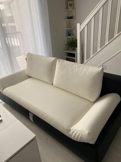 Posedenie v ubytovaní Magnifique appartement Duplex vue sur la mer