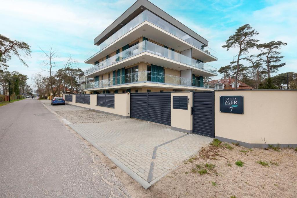 Budynek, w którym mieści się apartament