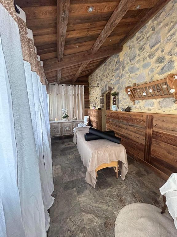 Postel nebo postele na pokoji v ubytování Camping La Ferme de Castellane