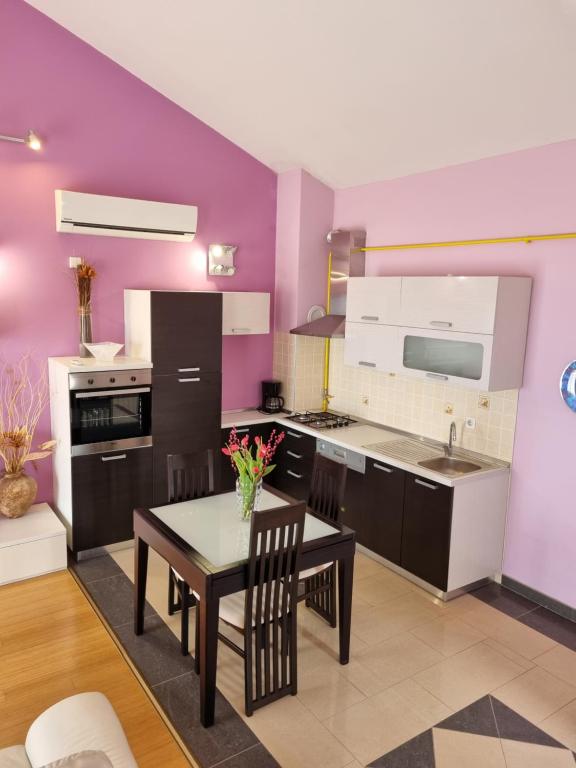 Kuchyň nebo kuchyňský kout v ubytování Kvarner Golden view Apartments