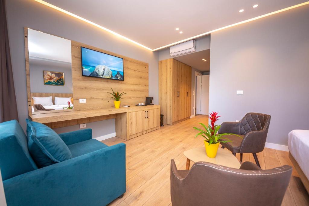 Posezení v ubytování Azure Inn Hotel