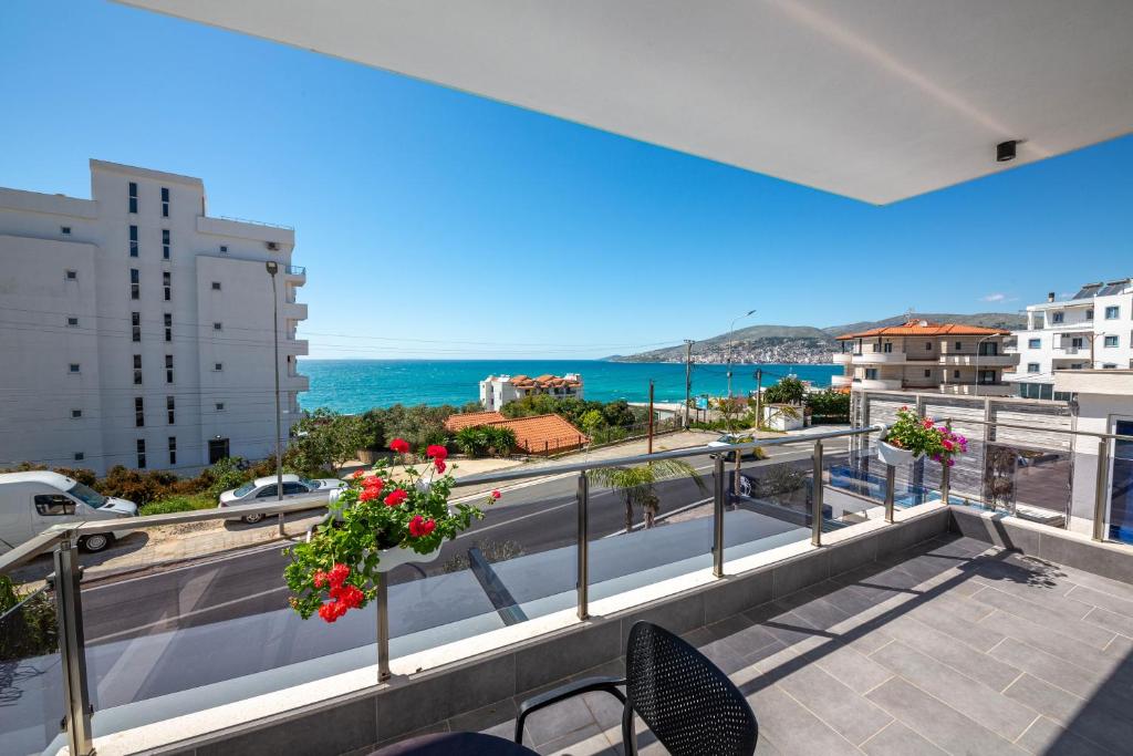 Azure Inn Hotel - Image 5