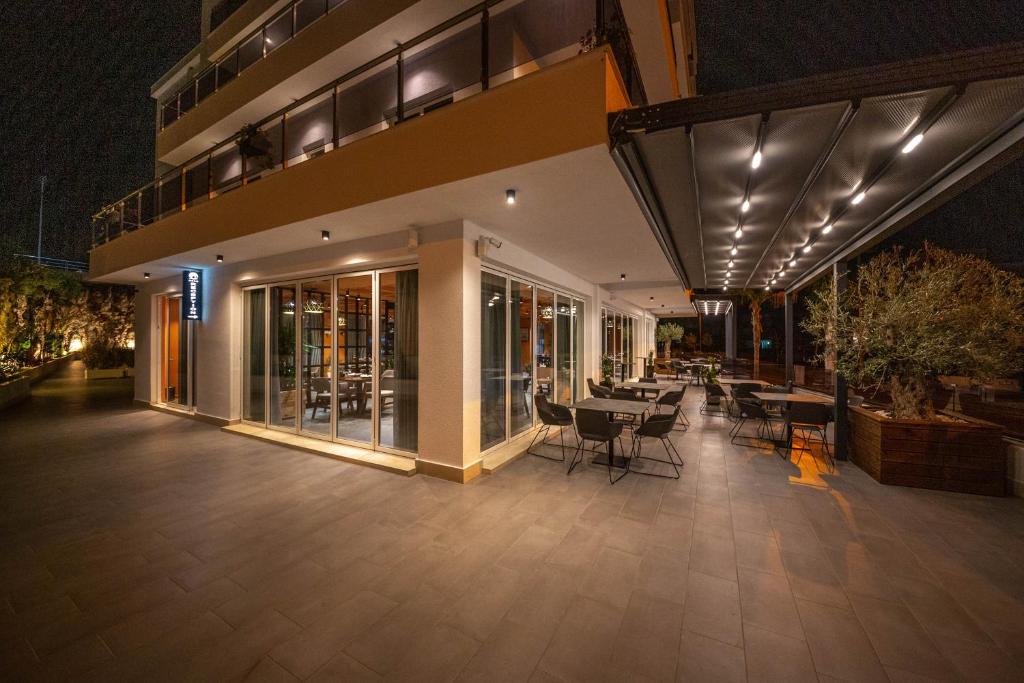 Budova, kde se hotel nachází
