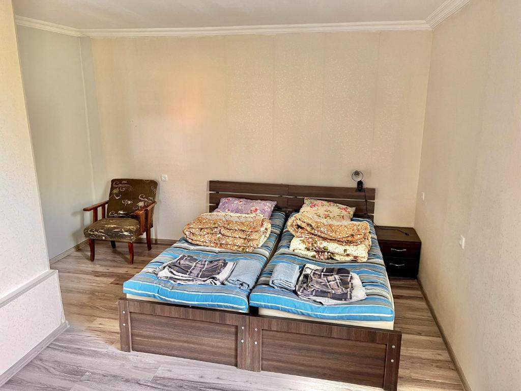 Postel nebo postele na pokoji v ubytování My home udabno