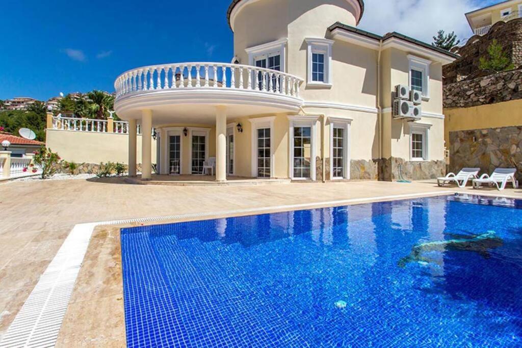 PRIVATE VILLA IN ALANYA THE PEARL OF MEDITERRANEAN