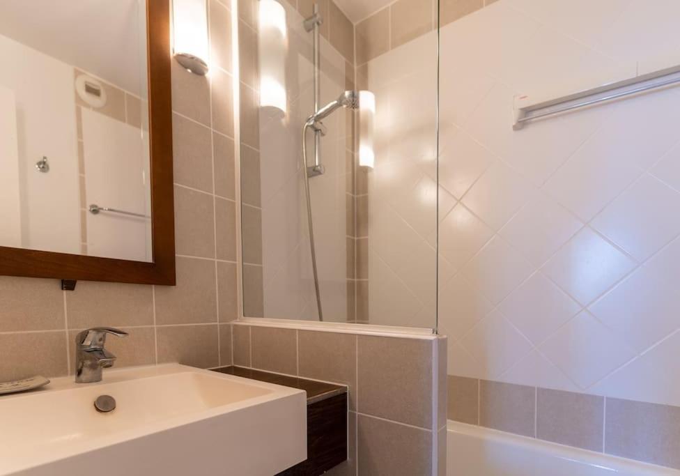 Zdjęcie z galerii obiektu 6-person flat with swimming pool tennis court and car park 157 w mieście Le Touquet-Paris-Plage
