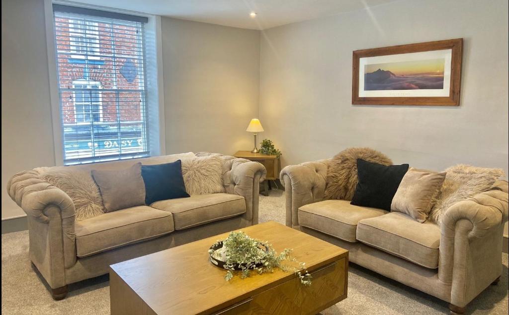 The Old Gables, Brampton (updated prices 2024)