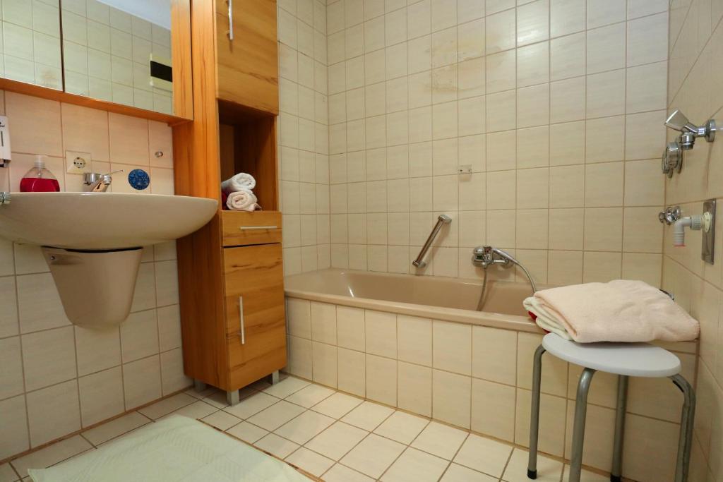 Koupelna v ubytování Ferienwohnung Nagoldtalblick